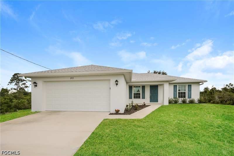 3 bedroom SingleFamilyResidence at 2915 66th St W, Lehigh Acres, Lehigh Acres — photo 1