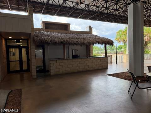 1724 Pine Valley Dr 202, Fort Myers FL - photo 15 of 19
