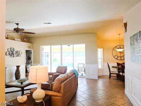 4137 SW 10th Ave, Cape Coral FL - photo 8 of 28