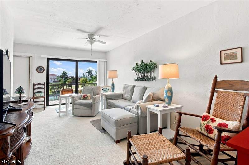 2 bedroom Condominium at 1250 Tennisplace Ct C36, Tennisplace, Sanibel — photo 2