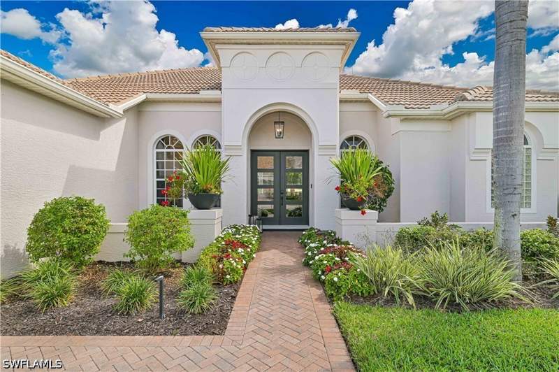 3 bedroom SingleFamilyResidence at 23030 Whispering Ridge Dr, Whispering Ridge, Estero — photo 2