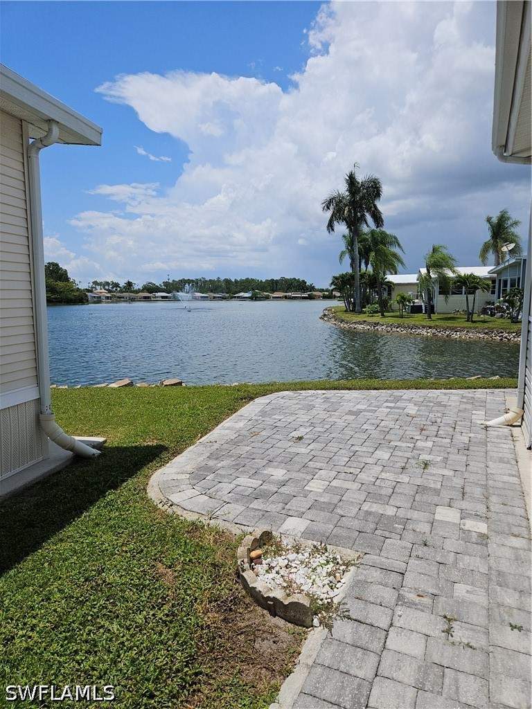 1 bedroom ManufacturedHome at 10818 Vireo Cir, Corkscrew Woodlands, Estero — photo 5