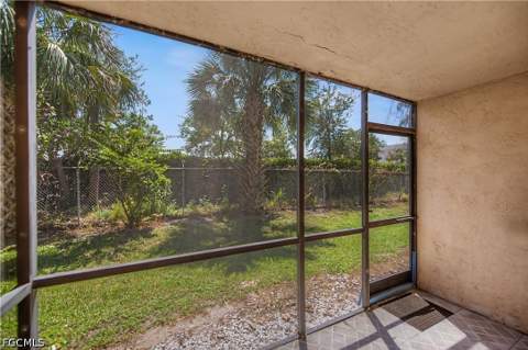 2700 Park Windsor Dr 713, Fort Myers FL - photo 17 of 40