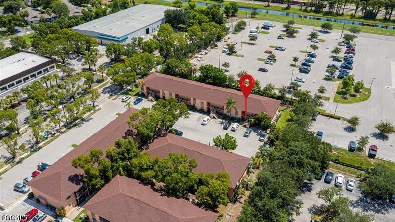 2 bedroom Condominium at 2700 Park Windsor Dr 713, Evanston Park Condo, Fort Myers — photo 3