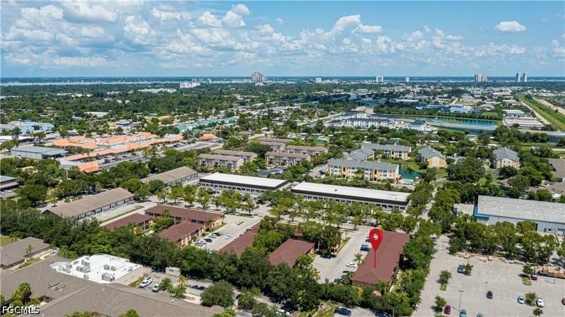 2 bedroom Condominium at 2700 Park Windsor Dr 713, Evanston Park Condo, Fort Myers — photo 5