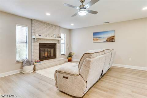 6030 Perthshire Ln, Fort Myers FL - photo 15 of 39