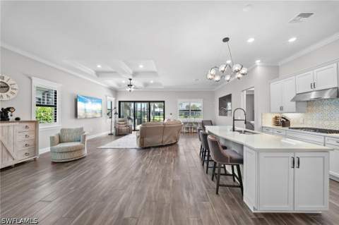 9811 Everglades Dr, Naples FL - photo 12 of 49