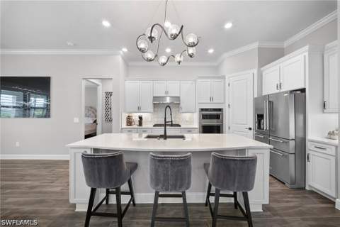 9811 Everglades Dr, Naples FL - photo 9 of 49
