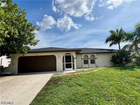 118 SW 10th Ter, Cape Coral FL - photo 7 of 31