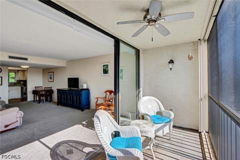 4240 Steamboat Bend 303, Fort Myers FL - photo 6 of 39