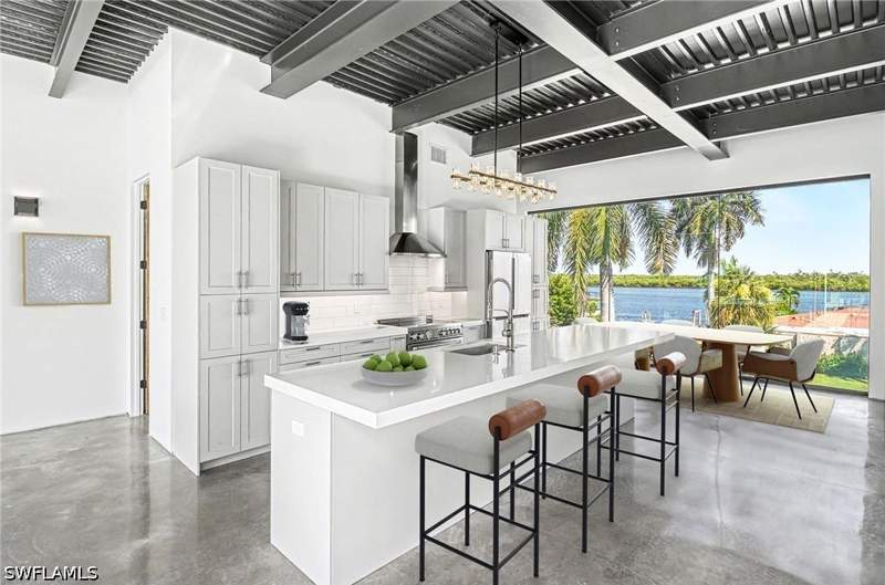 3 bedroom SingleFamilyResidence at 144 Pago Pago Dr W, Isles Of Capri, Naples — photo 5