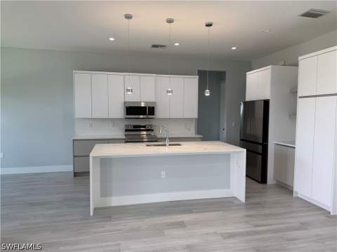 3237 29th Ave NE, Naples FL - photo 13 of 31