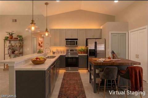 12641 Eagle Pointe Cir, Fort Myers FL - photo 10 of 42