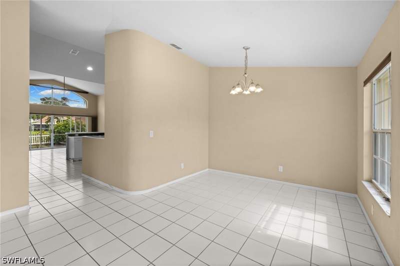 3 bedroom SingleFamilyResidence at 12641 Eagle Pointe Cir, Eagle Pointe, Fort Myers — photo 2