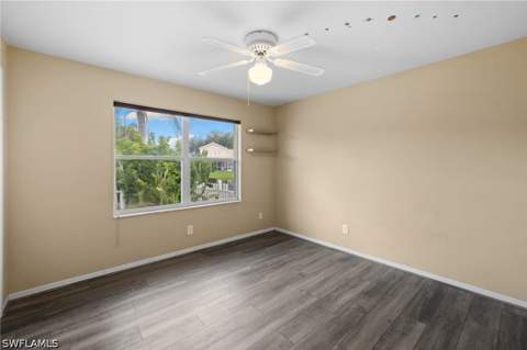 12641 Eagle Pointe Cir, Fort Myers FL - photo 23 of 42