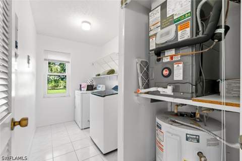 784 Landover Cir 104, Naples FL - photo 22 of 36