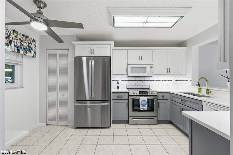 3 bedroom Condominium at 784 Landover Cir 104, Newcastle, Naples — photo 4