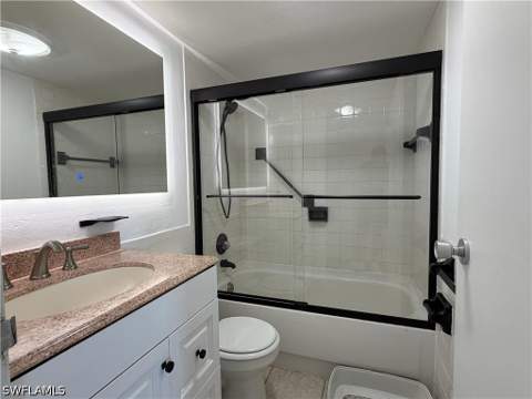 2350 W 1st St 303, Fort Myers FL - photo 15 of 37