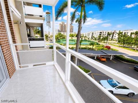 2350 W 1st St 303, Fort Myers FL - photo 17 of 37