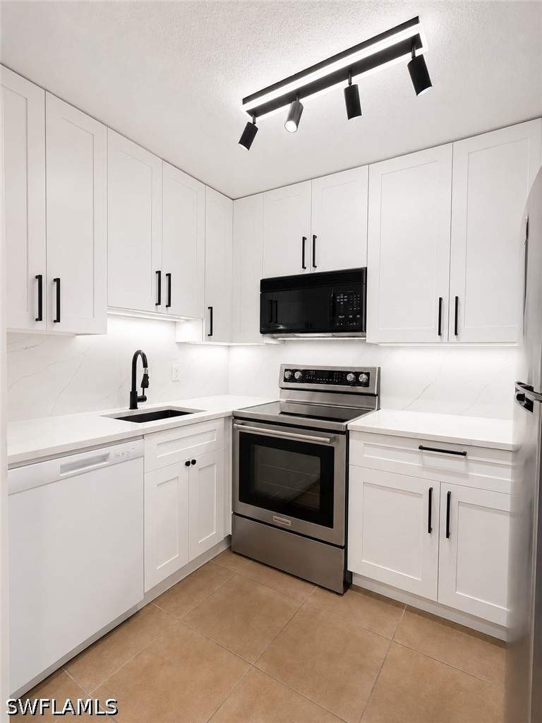 1 bedroom Condominium at 2350 W 1st St 303, First Harbour Tower Condo, Fort Myers — photo 2