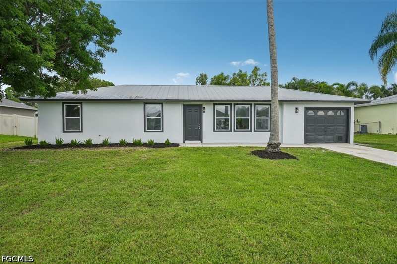 3 bedroom SingleFamilyResidence at 706 SW 31st St, Cape Coral, Cape Coral — photo 1