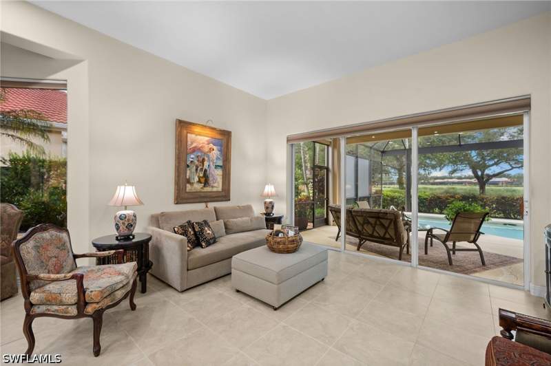 3 bedroom SingleFamilyResidence at 973 Tierra Lago Way, Tierra Lago, Naples — photo 5