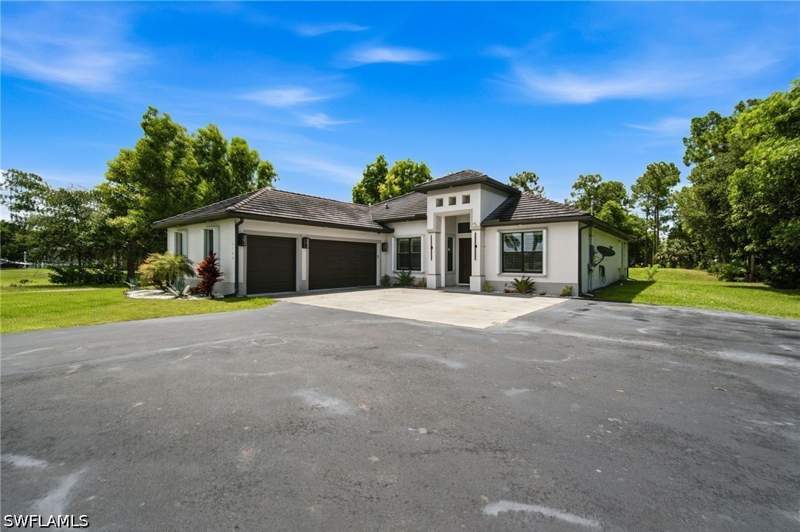 4 bedroom SingleFamilyResidence at 2160 Randall Blvd, Golden Gate Estates, Naples — photo 5