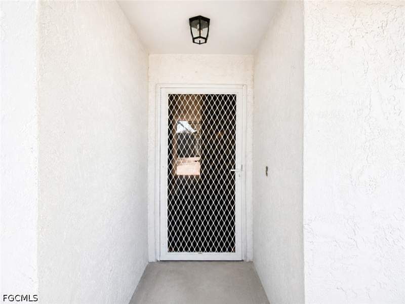 3 bedroom Condominium at 13711 Raleigh Ln 7, Cypress Keep Condo, Fort Myers — photo 4