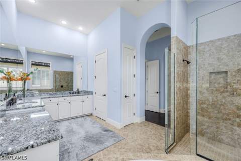 9461 Napoli Ln, Naples FL - photo 24 of 46