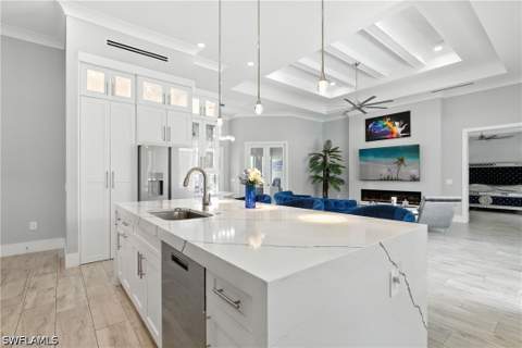 1631 N Copeland Dr, Marco Island FL - photo 7 of 48