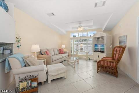 244 Daisy Ave, Fort Myers FL - photo 10 of 40