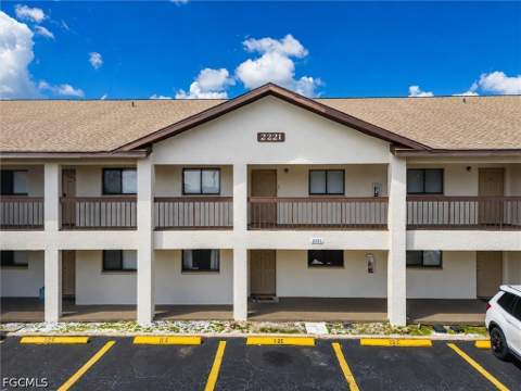 2221 E 5th St 21, Lehigh Acres FL - photo 24 of 31