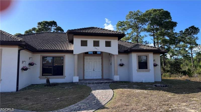 3 bedroom SingleFamilyResidence at 607 Johns Ave, Lehigh Acres, Lehigh Acres — photo 3