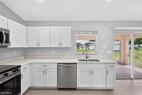 228 Ambury St, Fort Myers FL - photo 11 of 30