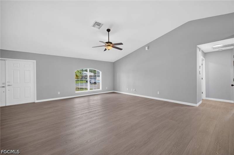 3 bedroom SingleFamilyResidence at 228 Ambury St, Lehigh Acres, Fort Myers — photo 4