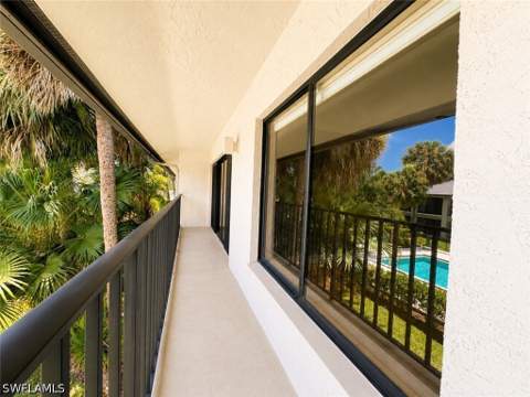 3370 10th St N 1308, Naples FL - photo 21 of 31