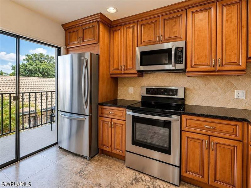 2 bedroom Condominium at 3370 10th St N 1308, Catalina, Naples — photo 4