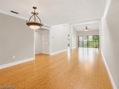 3370 10th St N 1308, Naples FL - photo 8 of 31