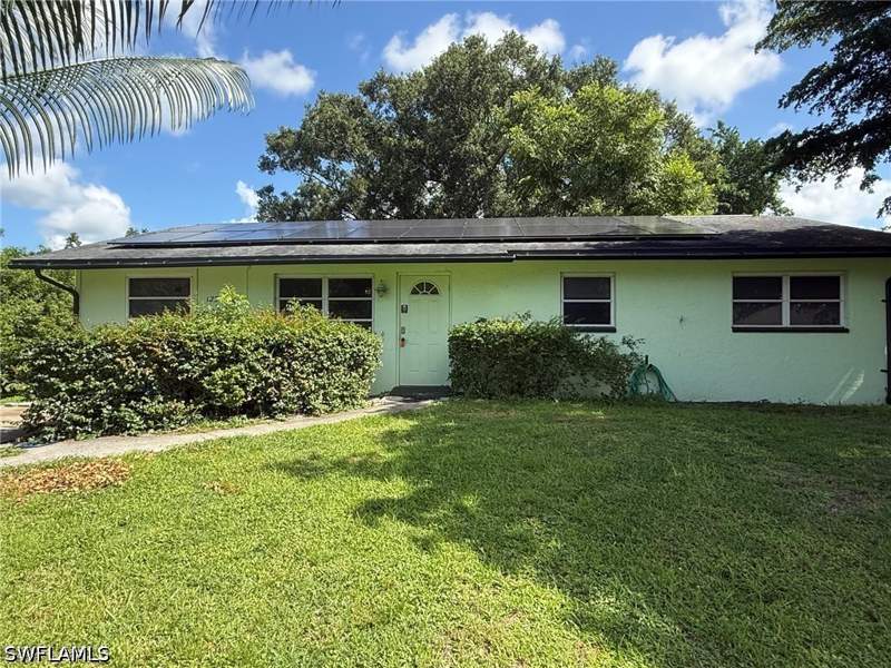 4 bedroom SingleFamilyResidence at 12374 Fourth St, Fort Myers Shores, Fort Myers — photo 5