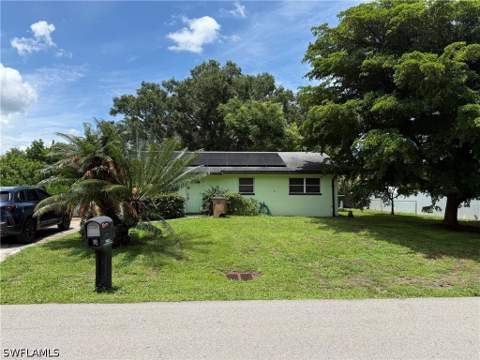 12374 Fourth St, Fort Myers FL - photo 6 of 38