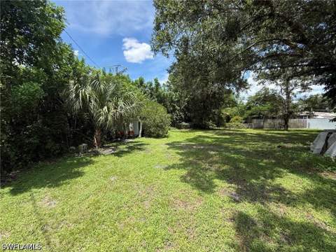 12374 Fourth St, Fort Myers FL - photo 8 of 38