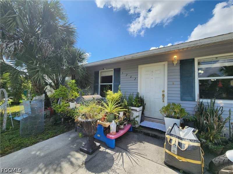 3 bedroom SingleFamilyResidence at 5242 Texas Ave, Naples Manor, Naples — photo 1