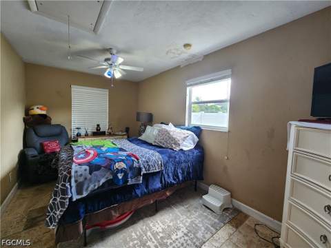 5242 Texas Ave, Naples FL - photo 12 of 17