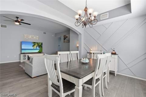 1425 Mariposa Cir 101, Naples FL - photo 12 of 50