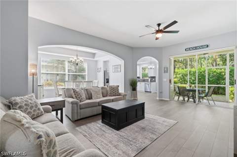 1425 Mariposa Cir 101, Naples FL - photo 6 of 50