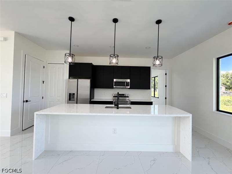 3 bedroom SingleFamilyResidence at 3108 23rd St SW, Lehigh Acres, Lehigh Acres — photo 4