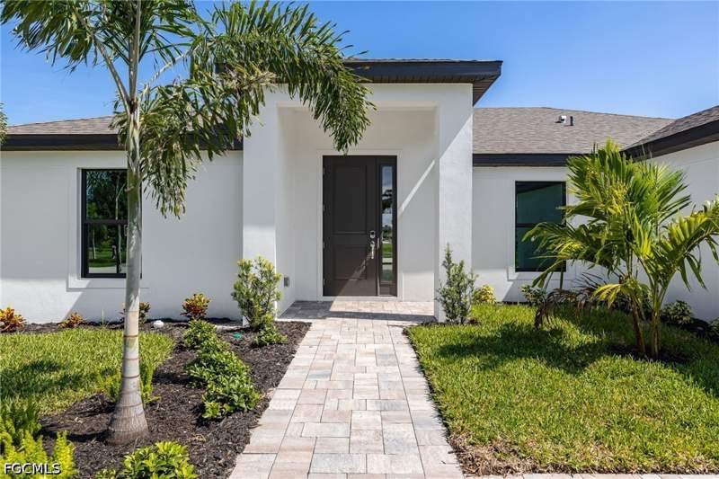 4 bedroom SingleFamilyResidence at 1807 NE 2nd St, Cape Coral, Cape Coral — photo 4