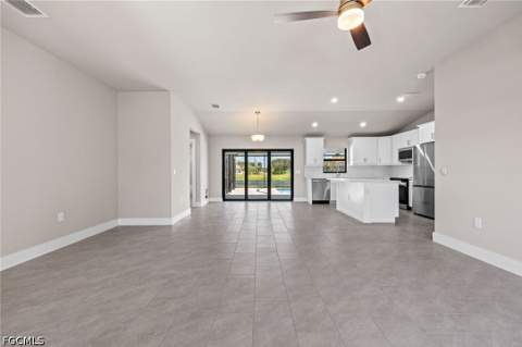 1807 NE 2nd St, Cape Coral FL - photo 6 of 35