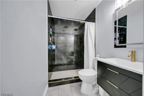 77 Glenmont Dr W, North Fort Myers FL - photo 18 of 40