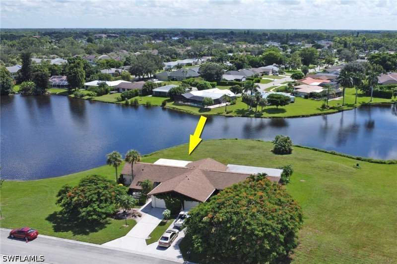 3 bedroom Attached at 147 Round Key Cir P1, Lakewood Villas, Naples — photo 3